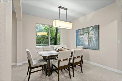 4035 SW Stephenson St, Portland, OR 97219 - Photo 5