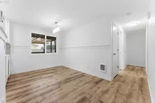 335 N 17th St, Saint Helens, OR 97051 - Photo 5