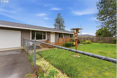 335 N 17th St, Saint Helens, OR 97051 - Photo 3
