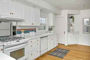 2826 NE 61st Ave, Portland, OR 97213 - Photo 13