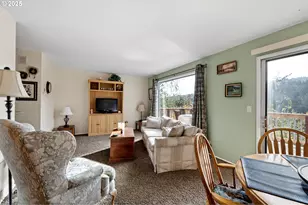 24763 Sturtevant Dr, Veneta, OR 97487 - Photo 11