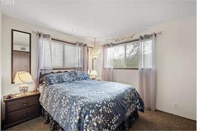 24763 Sturtevant Dr, Veneta, OR 97487 - Photo 17