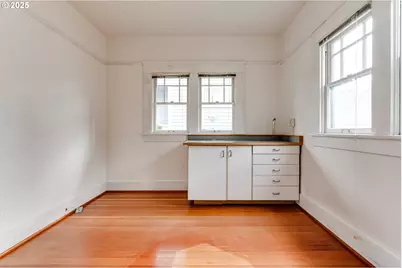 280 W 11th Ave, Eugene, OR 97401 - Photo 7