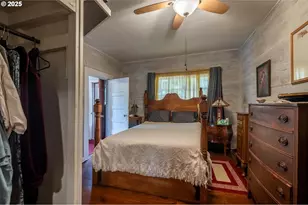 1404 Harris St, Myrtle Point, OR 97458 - Photo 23