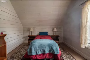 1404 Harris St, Myrtle Point, OR 97458 - Photo 19