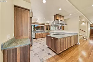 509 Jasmine Wy, Roseburg, OR 97471 - Photo 13