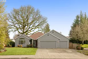 2366 NE Lindsey Dr, Hillsboro, OR 97124 - Photo 1