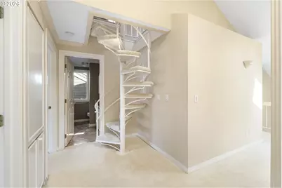 32 Greenridge Ct, Lake Oswego, OR 97035 - Photo 13