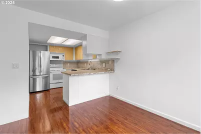 9455 SW 146th Ter #D2, Beaverton, OR 97007 - Photo 7