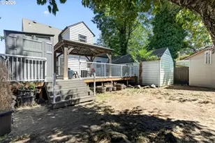 624 Church St, Woodburn, OR 97071 - Photo 29