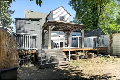 624 Church St, Woodburn, OR 97071 - Photo 25