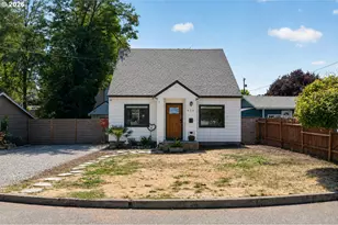 624 Church St, Woodburn, OR 97071 - Photo 33