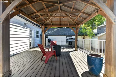 624 Church St, Woodburn, OR 97071 - Photo 27