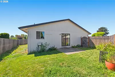 2446 SE 53rd Ave, Hillsboro, OR 97123 - Photo 35
