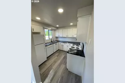 2446 SE 53rd Ave, Hillsboro, OR 97123 - Photo 37