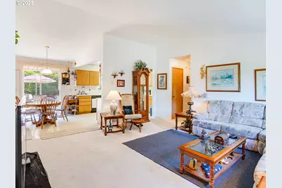 635 SE Ball Blvd, Waldport, OR 97394 - Photo 3