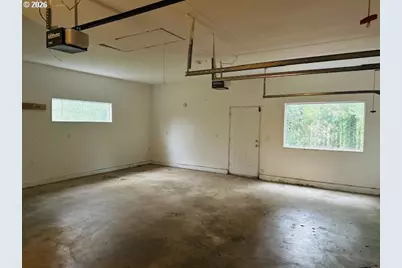 1660 SW Royal Dr, West Linn, OR 97068 - Photo 11