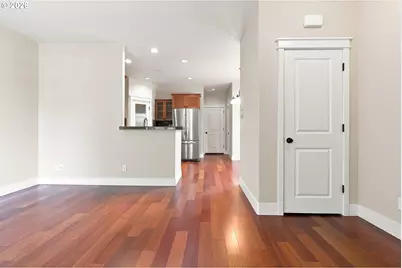 29101 SW Villebois Dr, Wilsonville, OR 97070 - Photo 9