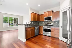 29101 SW Villebois Dr, Wilsonville, OR 97070 - Photo 13