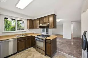 2794 NE 15th St, Gresham, OR 97030 - Photo 7