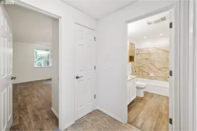 2794 NE 15th St, Gresham, OR 97030 - Photo 15