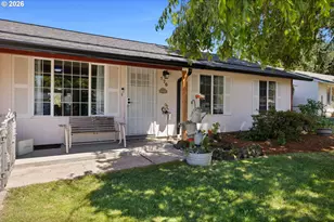 170 NE Robin Way, Gresham, OR 97030 - Photo 5