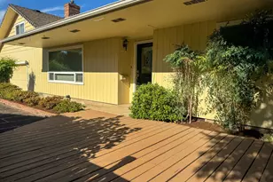 2641 Castle Dr, Springfield, OR 97477 - Photo 5