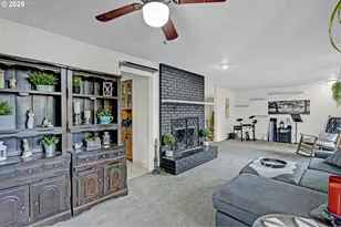 203 SE Ginseng Dr, Estacada, OR 97023 - Photo 9