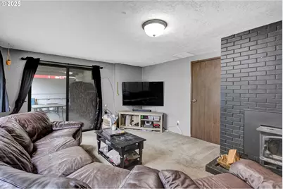 203 SE Ginseng Dr, Estacada, OR 97023 - Photo 25