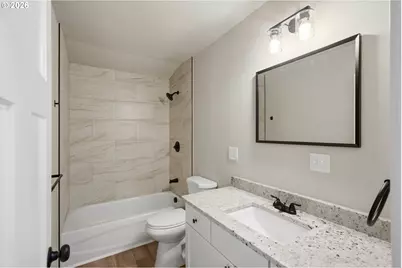 511 9th Ave, Coos Bay, OR 97420 - Photo 17