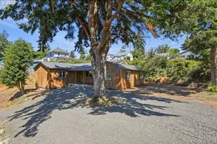 511 9th Ave, Coos Bay, OR 97420 - Photo 33