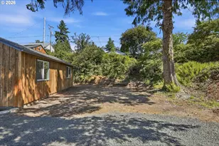 511 9th Ave, Coos Bay, OR 97420 - Photo 31