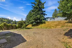 511 9th Ave, Coos Bay, OR 97420 - Photo 37