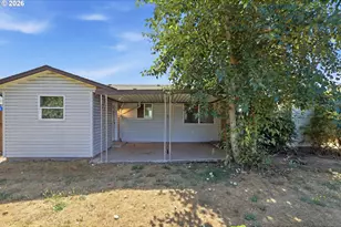 2293 Country Club Terrace, Woodburn, OR 97071 - Photo 27