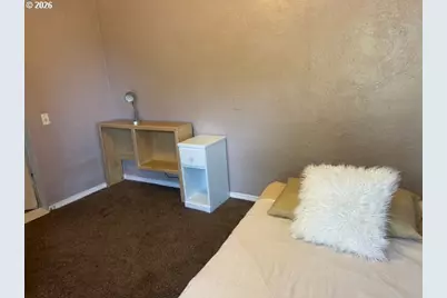 165 N Garden Way, Eugene, OR 97401 - Photo 25