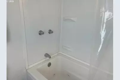 165 N Garden Way, Eugene, OR 97401 - Photo 15