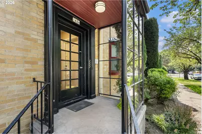 1424 NE 21st Ave #20, Portland, OR 97232 - Photo 3