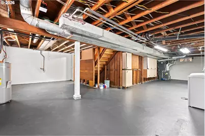 10030 NE Skidmore St, Portland, OR 97220 - Photo 33