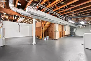 10030 NE Skidmore St, Portland, OR 97220 - Photo 33