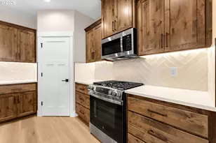 912 SE 35th St, Battle Ground, WA 98604 - Photo 13