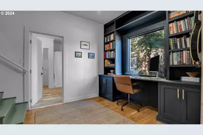 28888 Willow Creek Rd, Eugene, OR 97402 - Photo 17