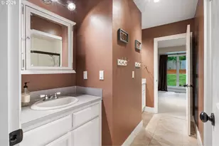 30845 SW Rogue Ct, Wilsonville, OR 97070 - Photo 35