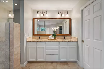 30845 SW Rogue Ct, Wilsonville, OR 97070 - Photo 31