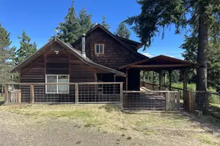 825 SW Pioneer Dr, Willamina, OR 97396 - Photo 3