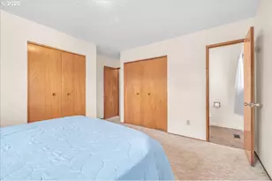 943 Oregon Way, Woodburn, OR 97071 - Photo 19