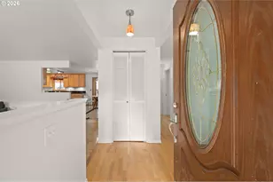 865 E 43rd Ave, Eugene, OR 97405 - Photo 3