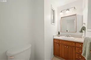 865 E 43rd Ave, Eugene, OR 97405 - Photo 19