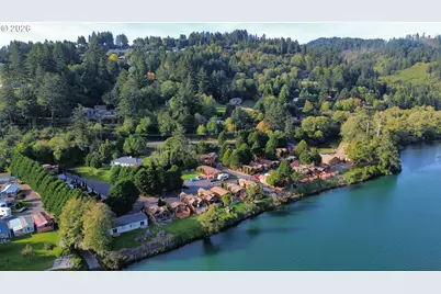 97748 N Bank Chetco River Rd #10, Brookings, OR 97415 - Photo 29