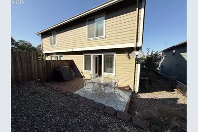 1027 Wasco St, Hood River, OR 97031 - Photo 35