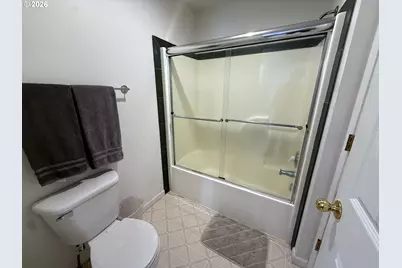 1027 Wasco St, Hood River, OR 97031 - Photo 23